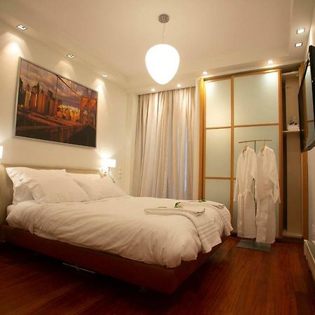 The Lux Gorgeous Apartment Thessaloniki Exterior photo