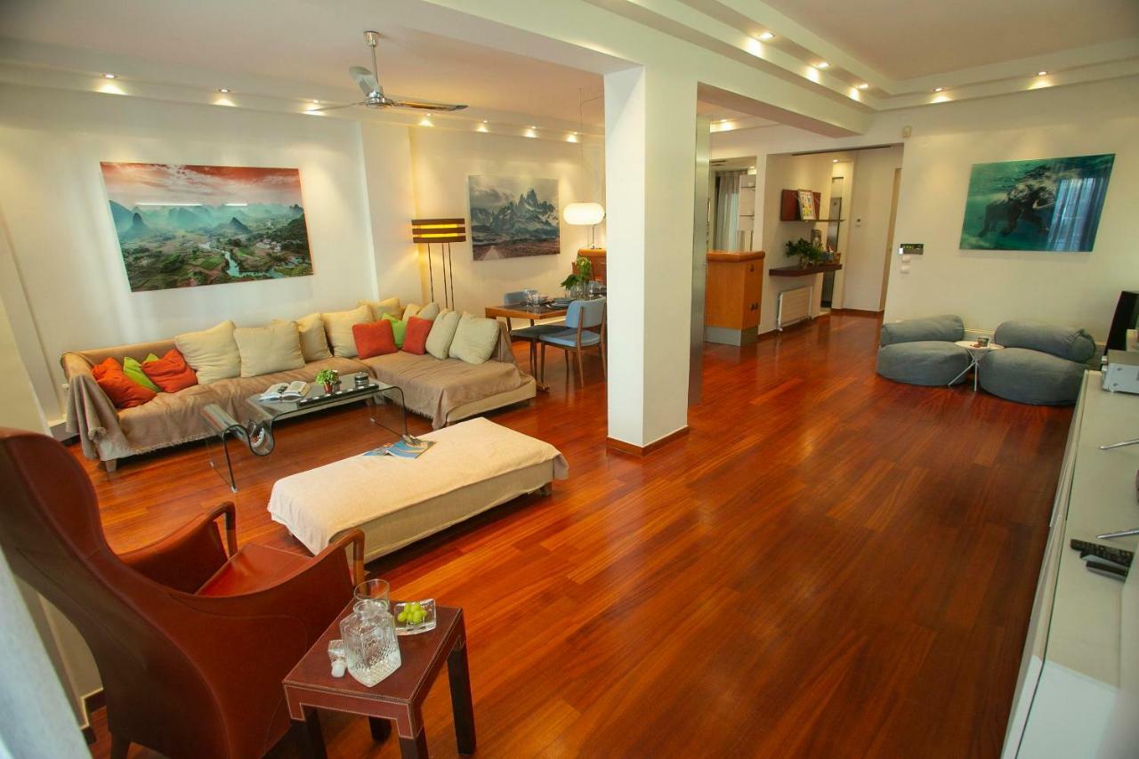 The Lux Gorgeous Apartment Thessaloniki Exterior photo