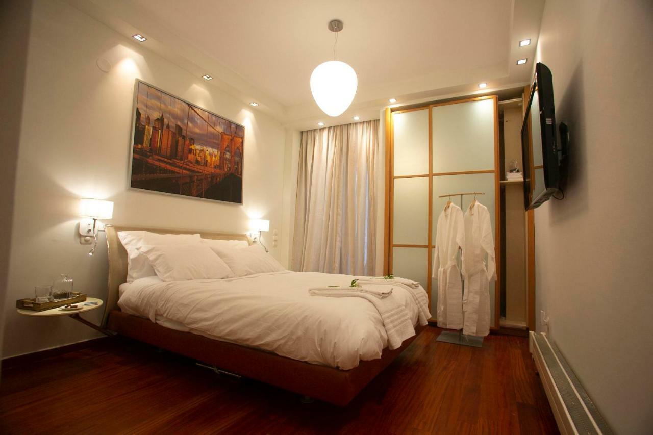 The Lux Gorgeous Apartment Thessaloniki Exterior photo